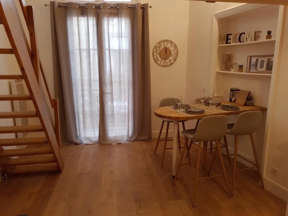 פרפיניין Studio Mezzanine Hyper Centre, Au Pied Du Castillet מראה חיצוני תמונה